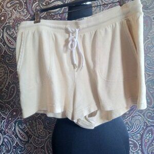 Women Short
